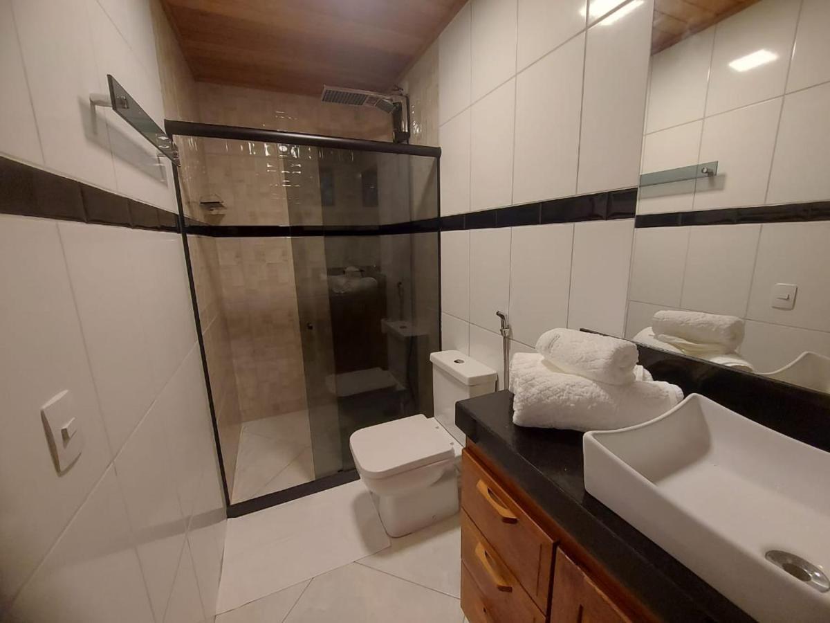 Casa Em Pedra Azul